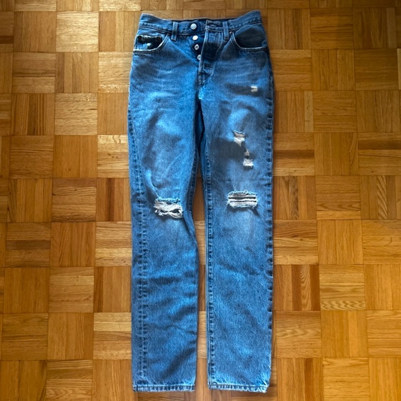 Levi’s Ripped Blue Jeans - Picture 2 of 4
